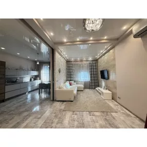 Продается 3-х комнатная квартира